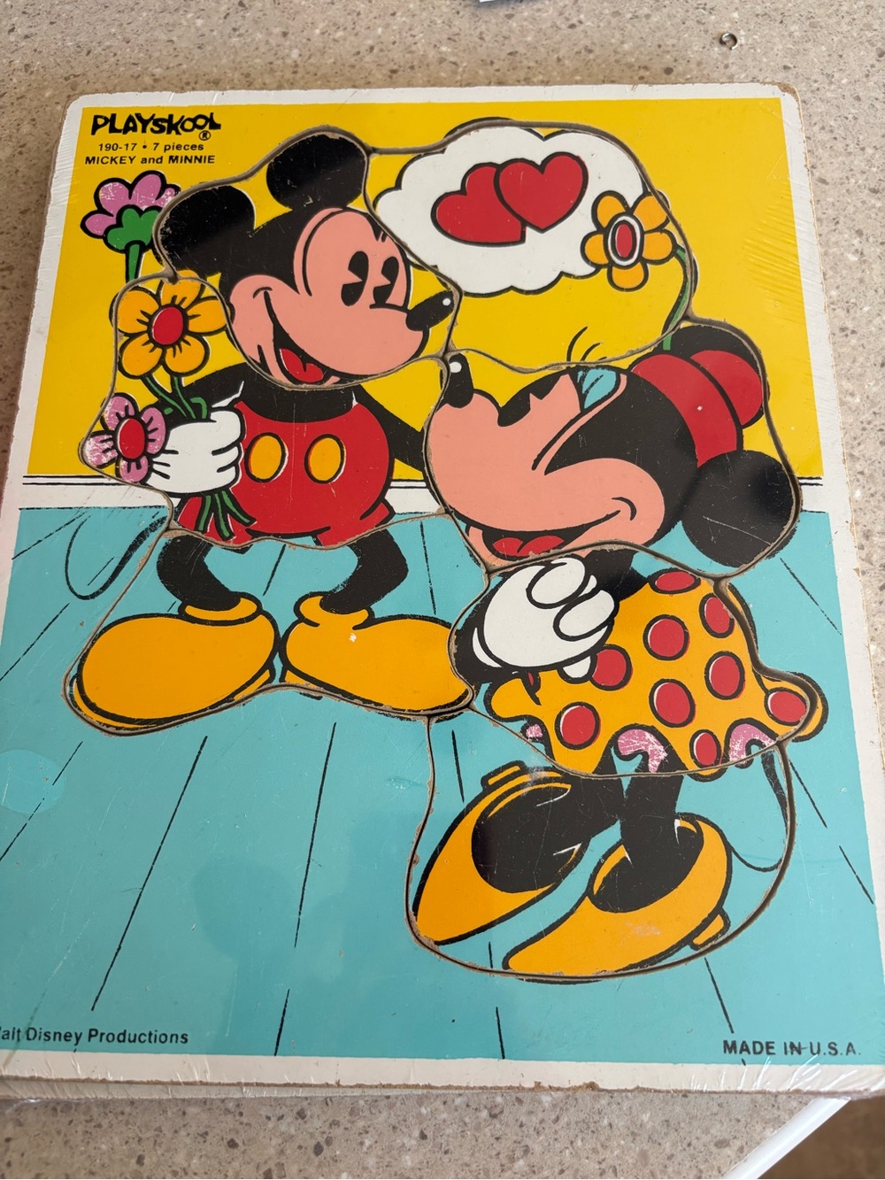 Playskool MICKEY & MINNIE MOUSE in LOVE DISNEY Vintage Wooden Puzzle 1984